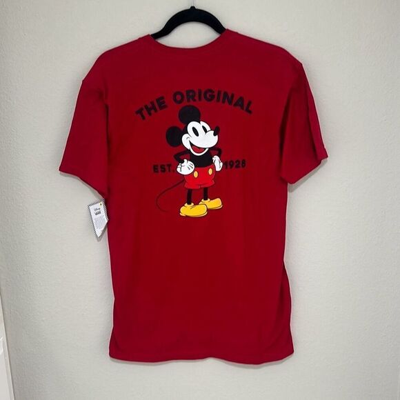 NWT Vans Mens Red Disney Mickey Mouse The Original EST. 1928 T-Shirt Size Medium - Picture 1 of 6
